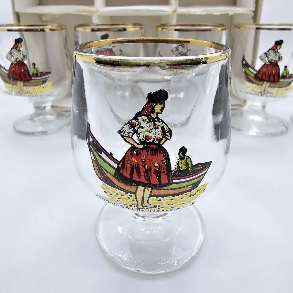 1960 Vintage Crisal Portugal Recordação da Nazaré gold-lined shot glass.